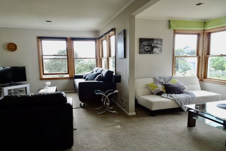 Photo of property in 38 Sidlaw Street, Strathmore Park, Wellington, 6022