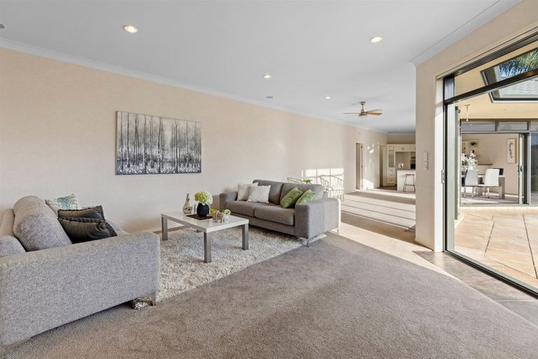 Photo of property in 626 Gloucester Road, Papamoa Beach, Papamoa, 3118