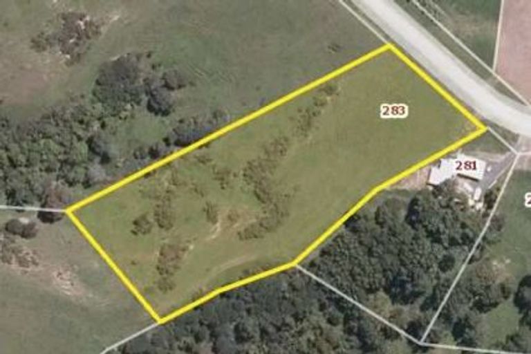 Photo of property in 283 Cames Road, Kaiwaka, 0975