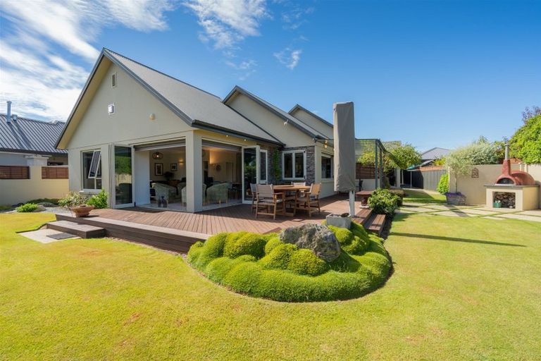 Photo of property in 20 Lawson Burrows Crescent, Te Anau, 9600