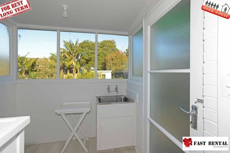 Photo of property in 1/26 Wolsley Avenue, Milford, Auckland, 0620