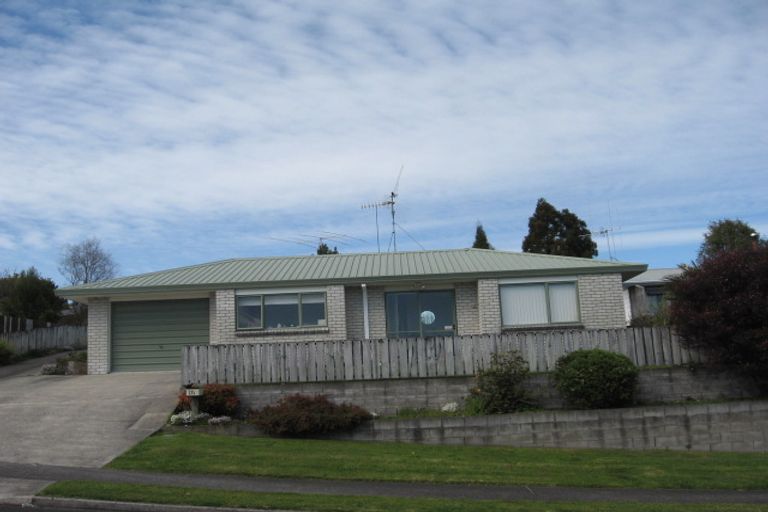 Photo of property in 17a Corinna Street, Welcome Bay, Tauranga, 3112