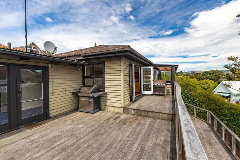 Photo of property in 2 Whero Avenue, Diamond Harbour, Lyttelton, 8971