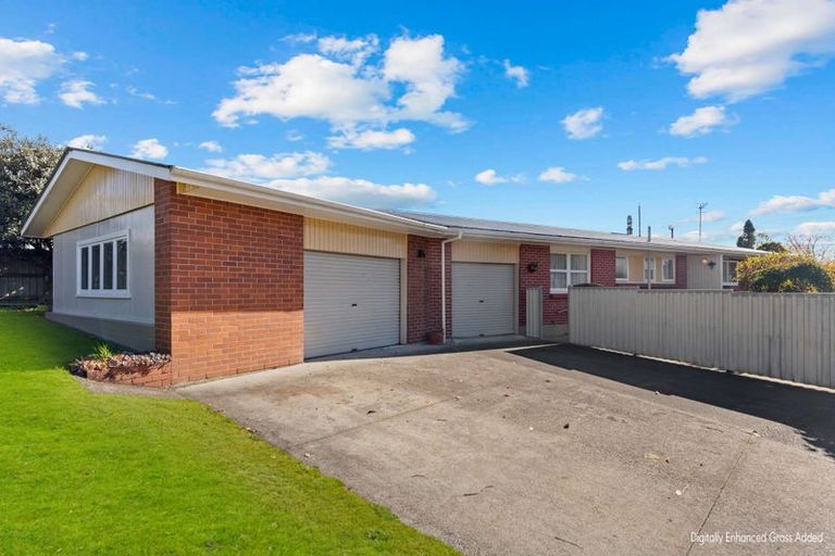 Photo of property in 42 Hillcrest Avenue, Hillcrest, Rotorua, 3015