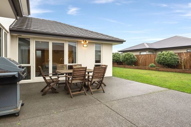 Photo of property in 58 Westpark Drive, Burnside, Christchurch, 8053