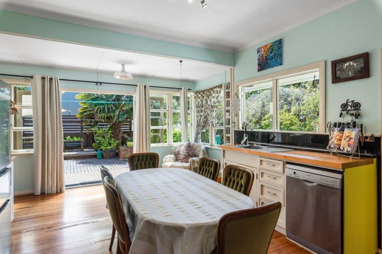 Photo of property in 6 Princes Street, Levin, 5510