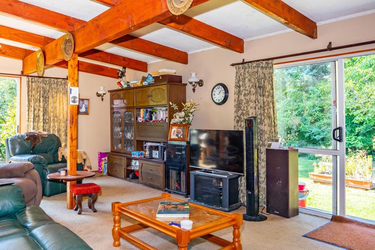 Property details for 568 Woodbury Road, Woodbury, Geraldine, 7991