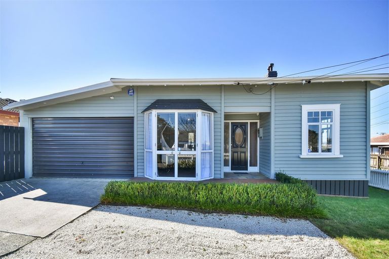 Photo of property in 56 Claude Road, Hillpark, Auckland, 2102