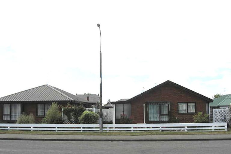 Photo of property in Cox Street Mews, 4/11 Cox Street, Ashburton, 7700