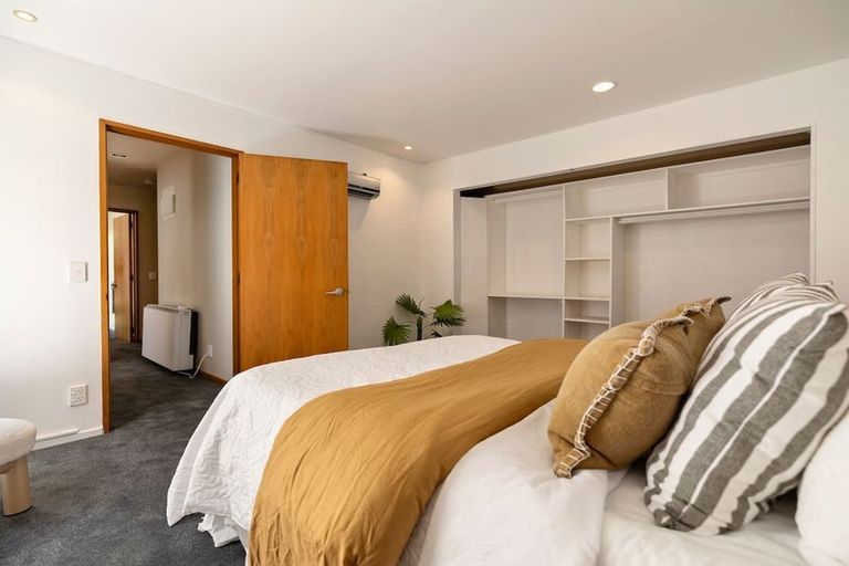 Photo of property in 22b Evergreen Place, Sunshine Bay, Queenstown, 9300