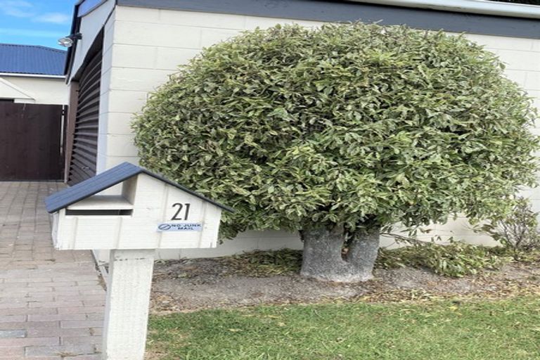 Photo of property in 1/21 Samuel Street, Hoon Hay, Christchurch, 8025