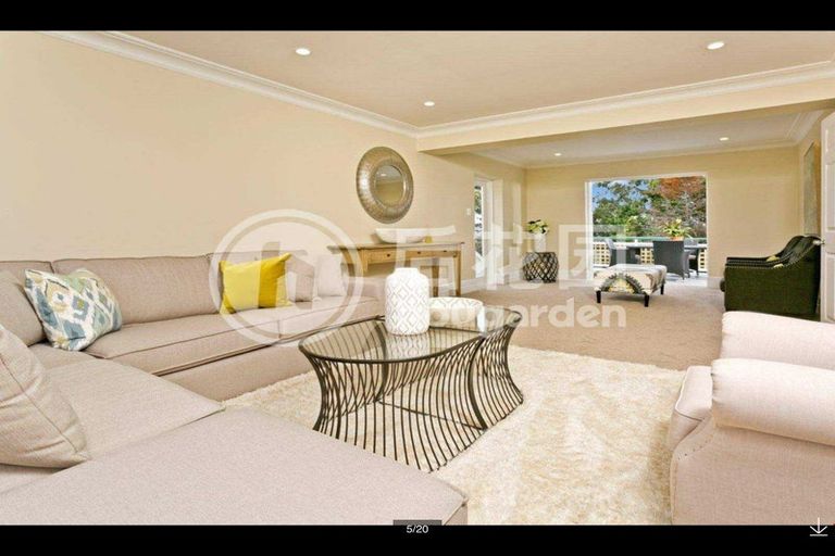 Photo of property in 187 Browns Bay Road, Browns Bay, Auckland, 0630