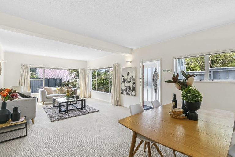 Photo of property in 4/10 Box Hill, Khandallah, Wellington, 6035