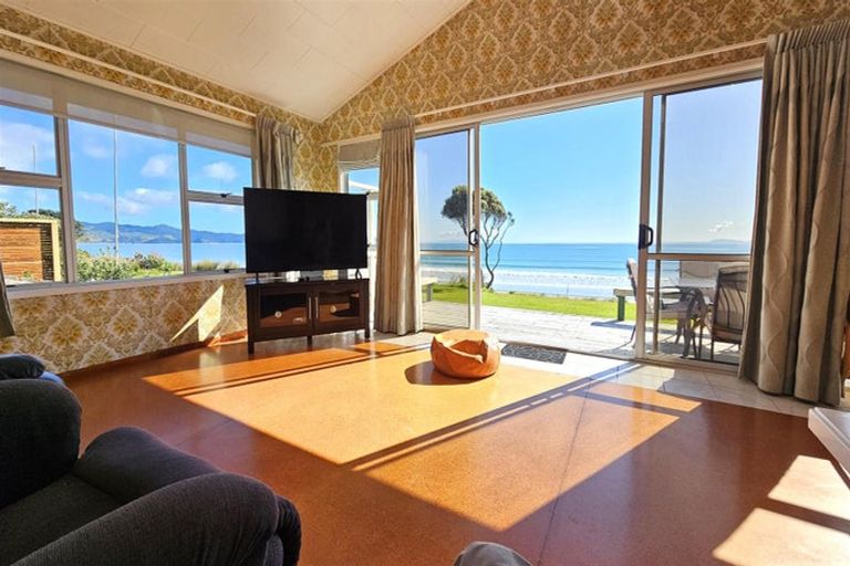 Photo of property in 244 Kenwood Drive, Matarangi, Whitianga, 3592