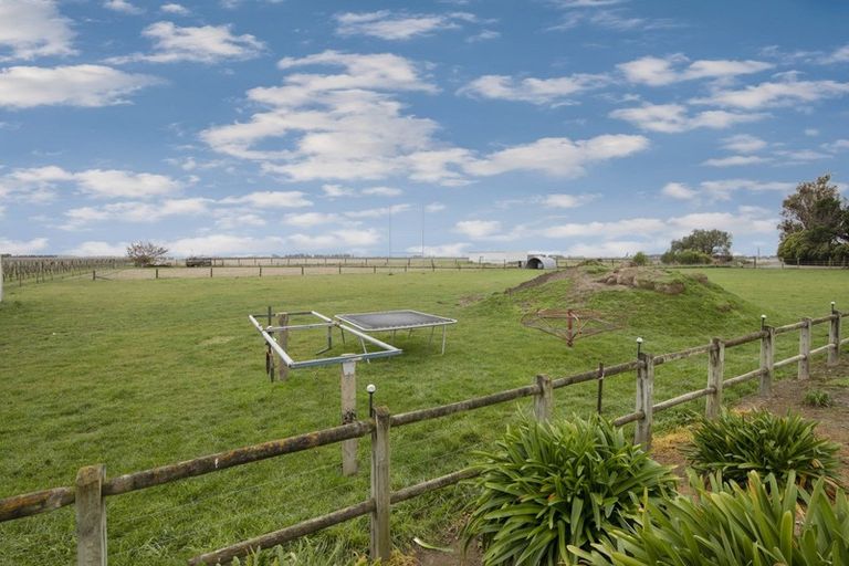 Photo of property in 325 Swamp Road, Dillons Point, Blenheim, 7273