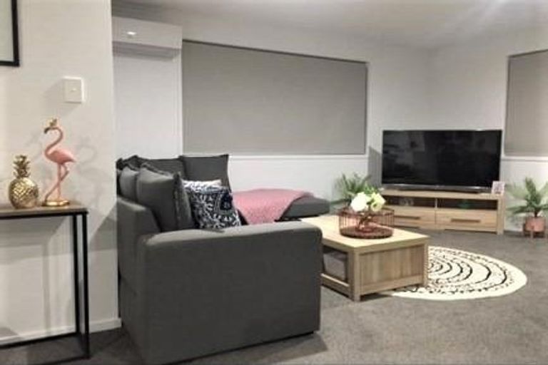 Photo of property in 1 Applin Lane, Pyes Pa, Tauranga, 3112