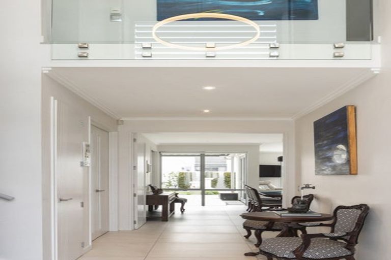 Photo of property in 11 Roa Road, Fendalton, Christchurch, 8041