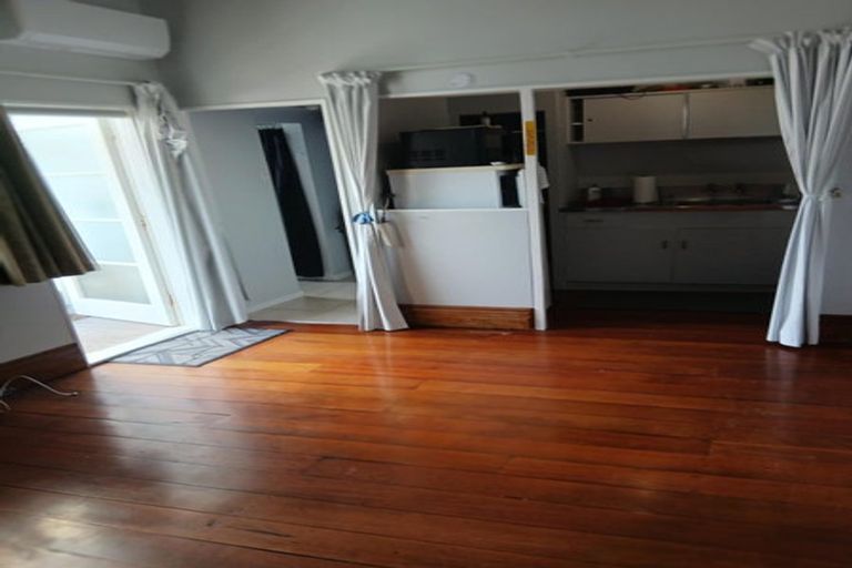 Photo of property in 286 Rintoul Street, Berhampore, Wellington, 6023