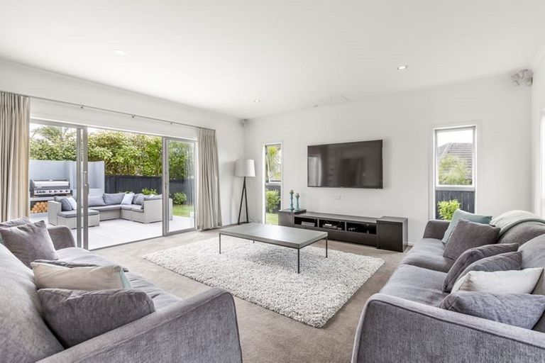 Photo of property in 204 Schnapper Rock Road, Schnapper Rock, Auckland, 0632