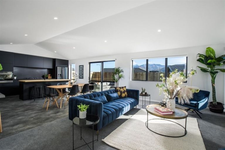 Photo of property in 17 George Drive, Lower Shotover, Queenstown, 9304