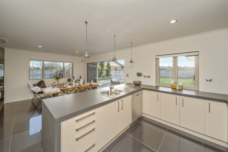 Photo of property in 196a Glover Road, Hawera, 4610