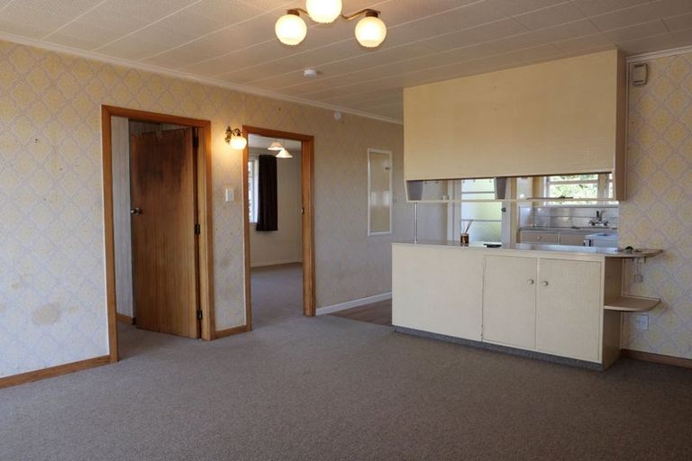 Photo of property in 100 Ruapehu Street, Paraparaumu, 5032