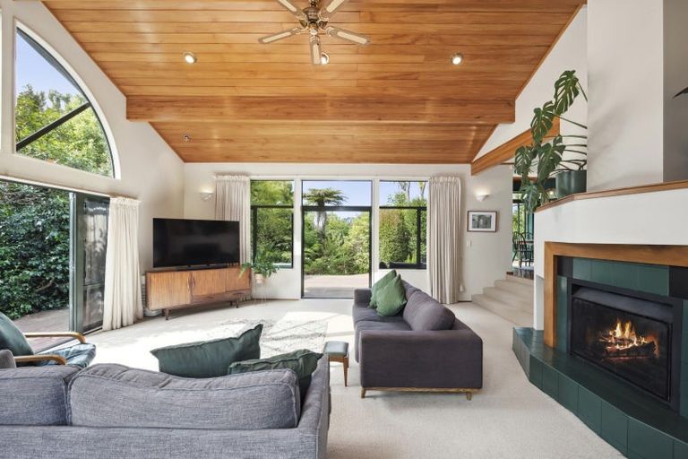 Photo of property in 22 Wychwood Crescent, Springfield, Rotorua, 3015