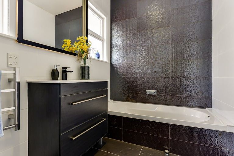 Photo of property in 18 Galway Avenue, Hamilton East, Hamilton, 3216