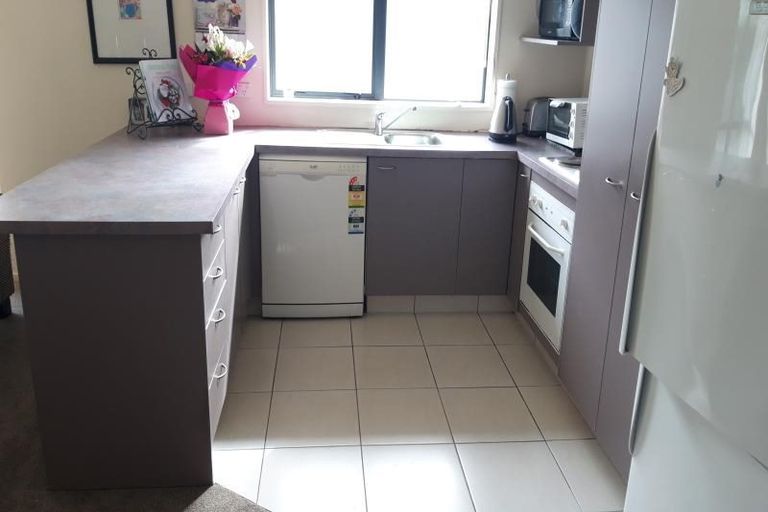 Photo of property in 154a Wainoni Road, Avondale, Christchurch, 8061