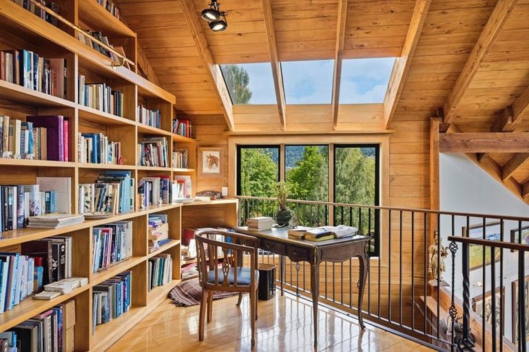 Photo of property in 206 Peninsula Road, Kawarau Falls, Queenstown, 9300