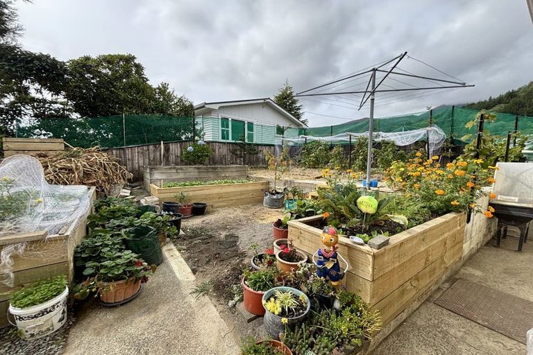 Photo of property in 2a Leicester Street, Picton, 7220