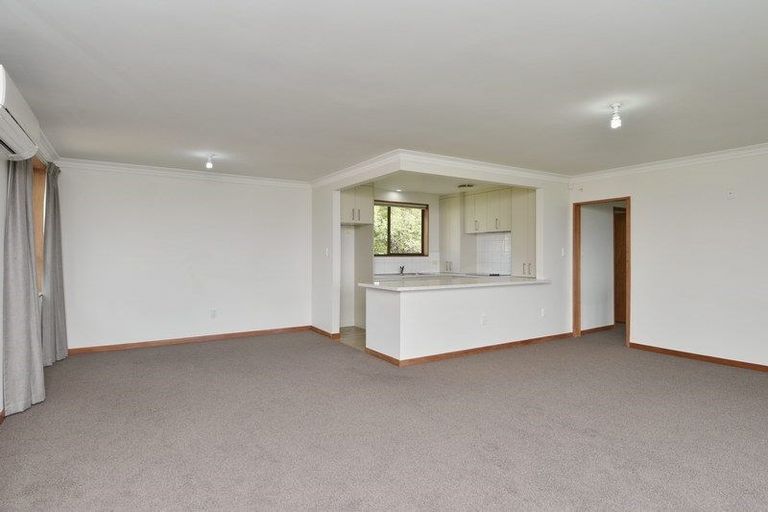 Photo of property in 6 Santa Maria Avenue, Mount Pleasant, Christchurch, 8081