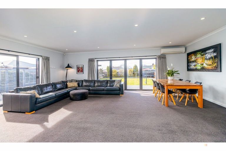 Photo of property in 6 Mowbray Street, Watlington, Timaru, 7910