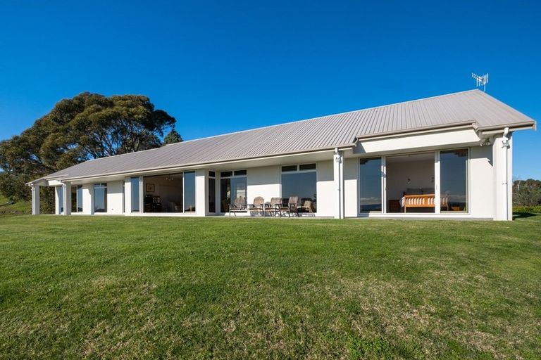 Photo of property in 276 Poraiti Road, Poraiti, Napier, 4182