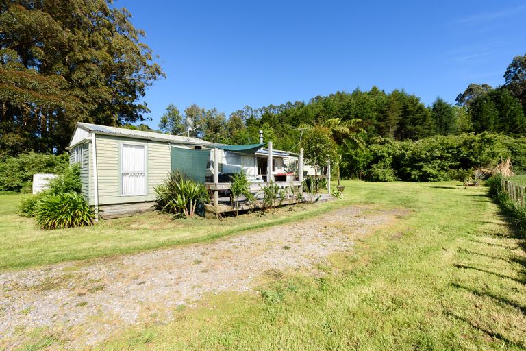 Photo of property in 9 Mclaren Falls Road, Lower Kaimai, Tauranga, 3171