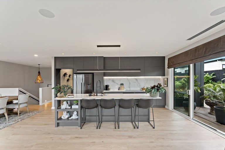 Photo of property in 61 Pitoitoi Drive, Riverhead, 0820