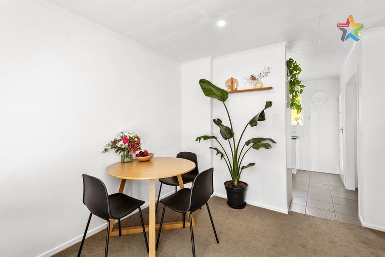 Photo of property in 5a Christchurch Crescent, Kelson, Lower Hutt, 5010