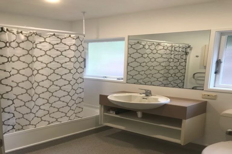 Photo of property in 2 Hornsey Road, Melrose, Wellington, 6023