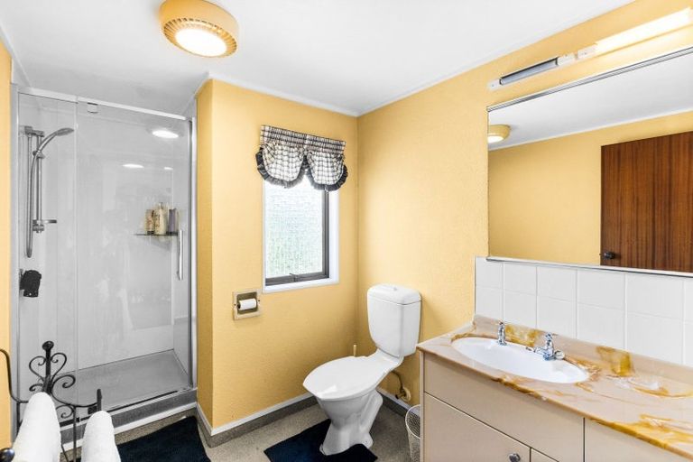 Photo of property in 35 Ngarimu Crescent, Taradale, Napier, 4112