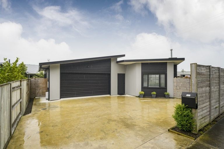 Photo of property in 157b James Line, Kelvin Grove, Palmerston North, 4414