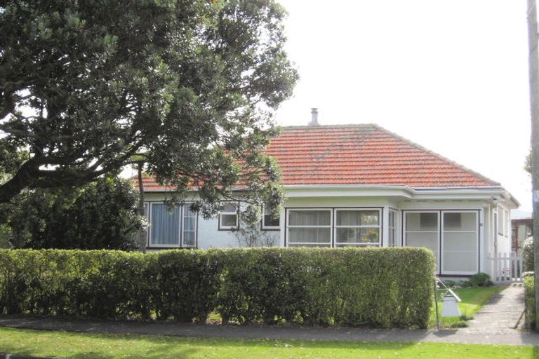 Photo of property in 81 Copeland Street, Epuni, Lower Hutt, 5011