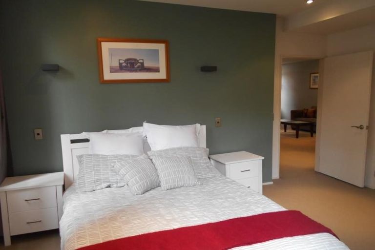 Photo of property in The Quay, 2/332b1 Lambton Quay, Wellington Central, Wellington, 6011