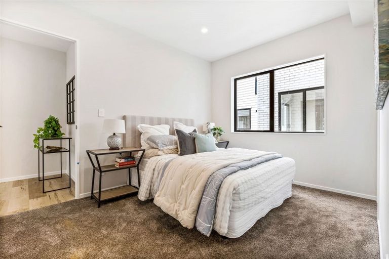 Photo of property in 13 Downpatrick Drive, Flat Bush, Auckland, 2019