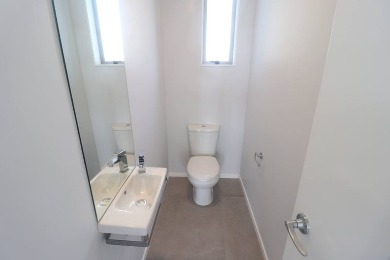 Photo of property in 109 Mackay Drive, Greenhithe, Auckland, 0632