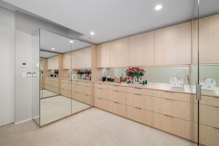 Photo of property in 14a Jacksons Road, Merivale, Christchurch, 8014