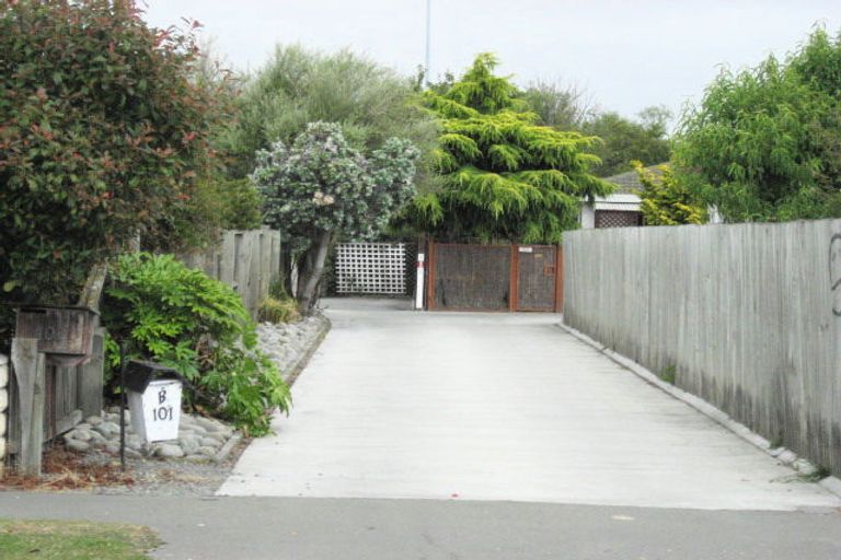 Photo of property in 1/99 Bayswater Crescent, Bromley, Christchurch, 8062