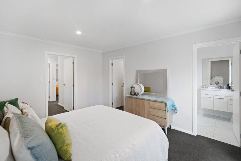 Photo of property in 14 Piso Lane, Dinsdale, Hamilton, 3204