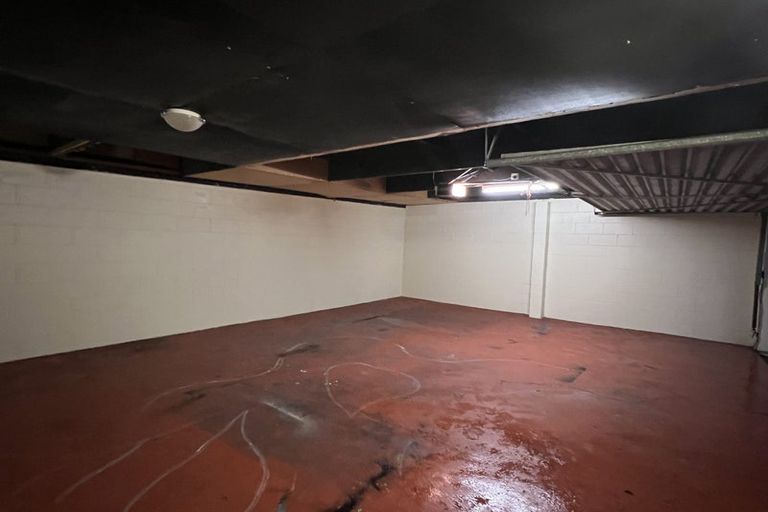 Photo of property in 2/54 Ray Small Drive, Pahurehure, Papakura, 2113