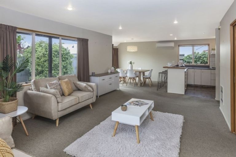 Photo of property in 2/28 Withells Road, Avonhead, Christchurch, 8042