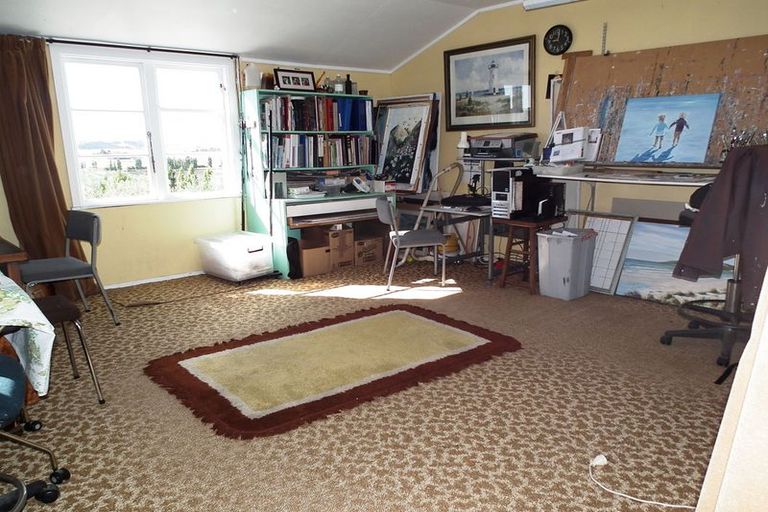 Photo of property in 35 Browns Road, Alma, Oamaru, 9491